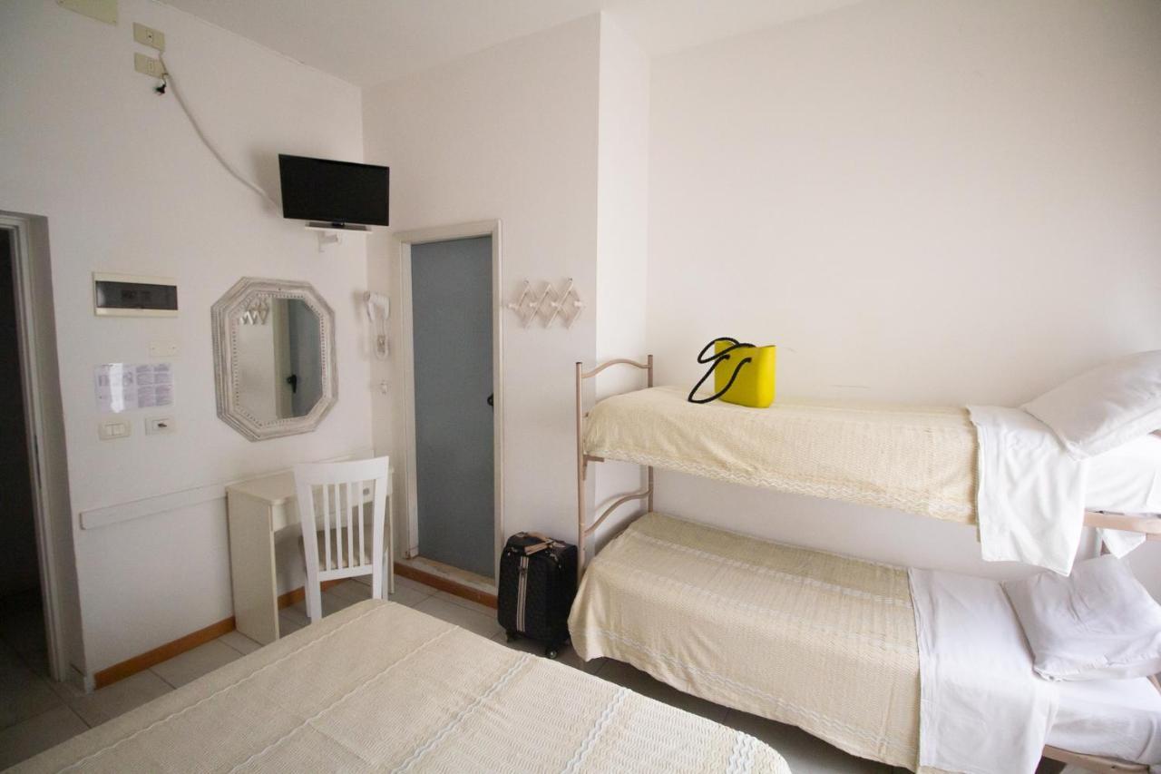 Hotel Morri Bellaria-Igea Marina Ngoại thất bức ảnh