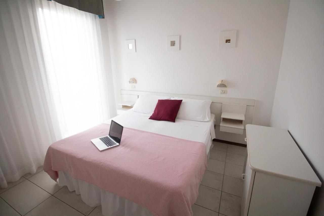 Hotel Morri Bellaria-Igea Marina Ngoại thất bức ảnh